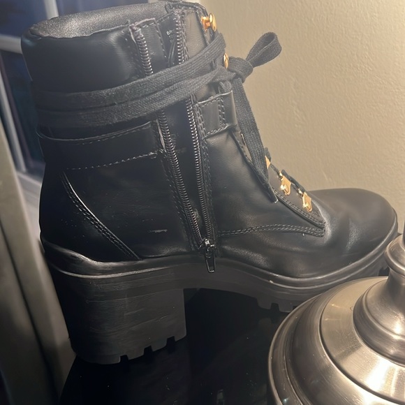 Lace up booties - Picture 5 of 8